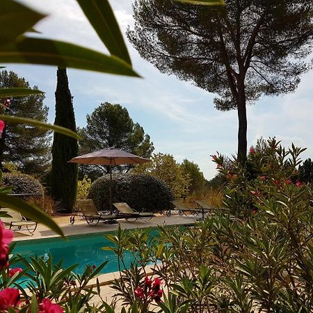 Bed and Breakfast Les Mazets Du Luberon Puget Exterior foto