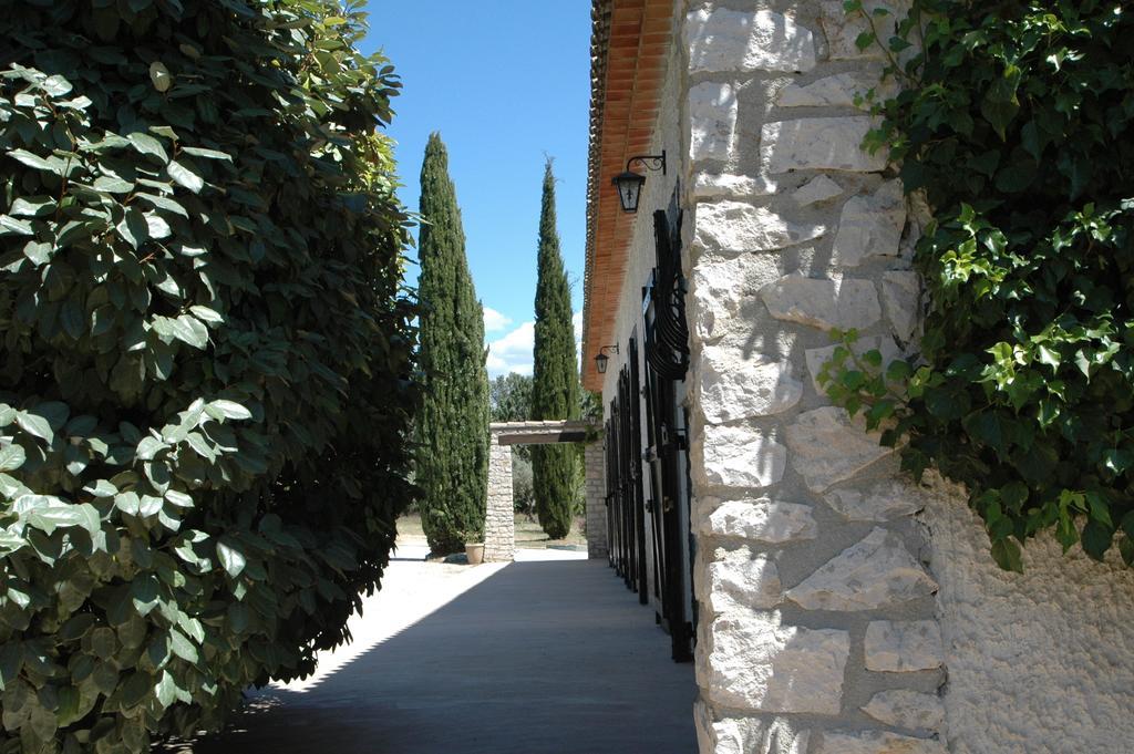 Bed and Breakfast Les Mazets Du Luberon Puget Exterior foto